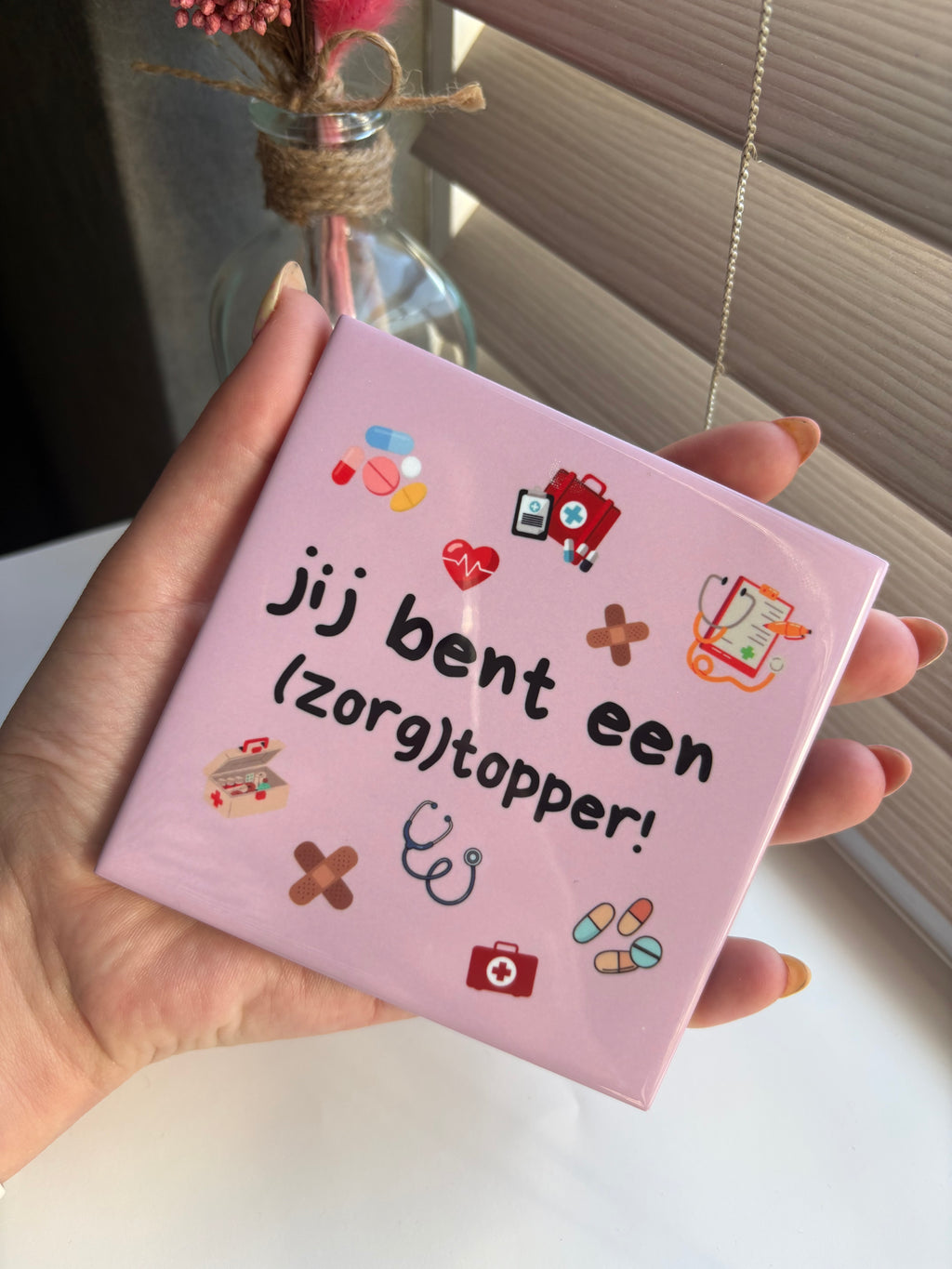 Tegeltje jij bent een (zorg)topper! roze/paars