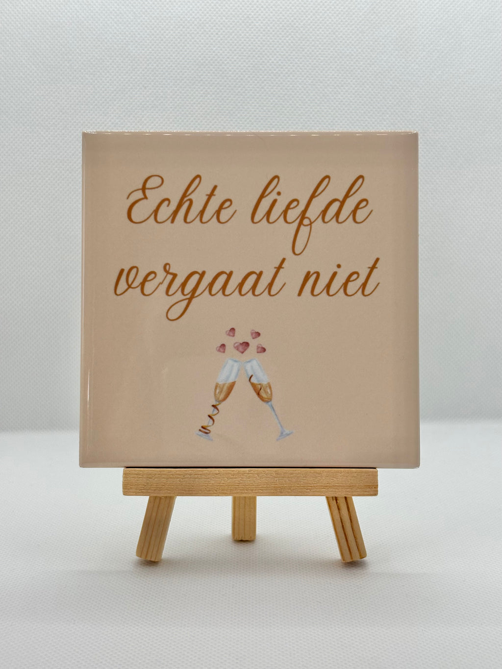Tegeltje echte liefde vergaat niet